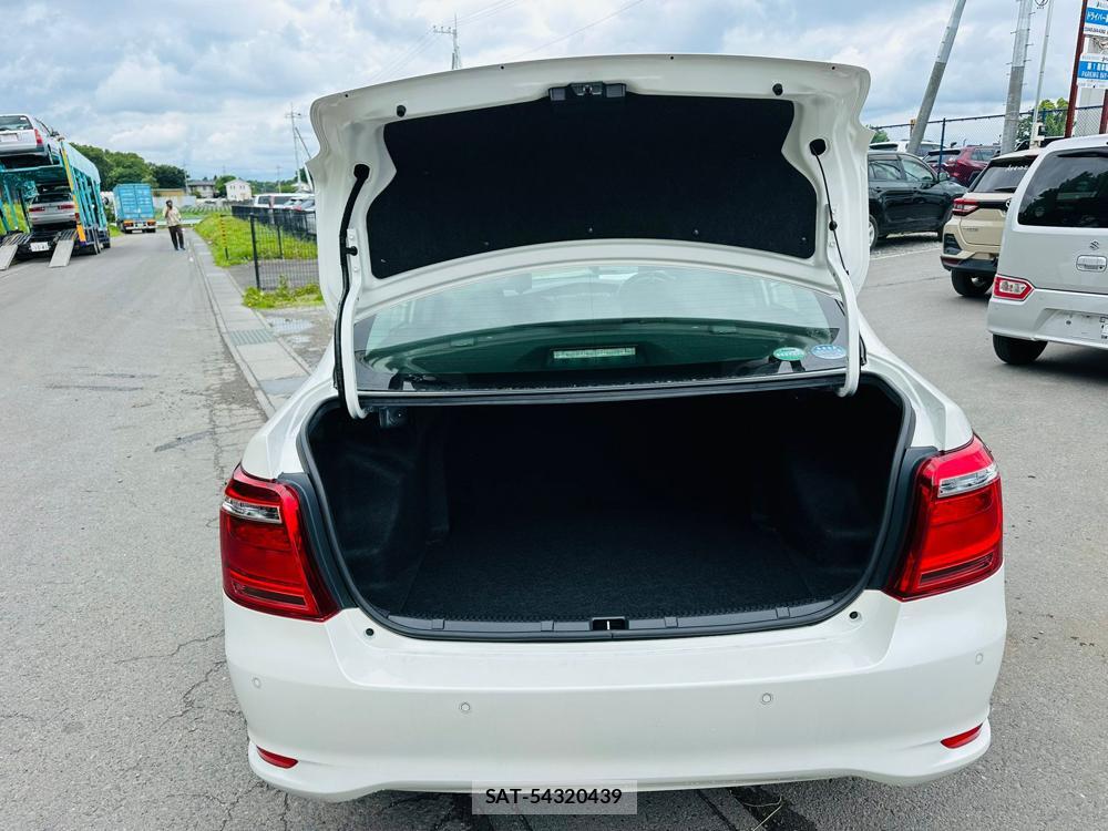 Toyota COROLLA AXIO 2019-01 7351405-26