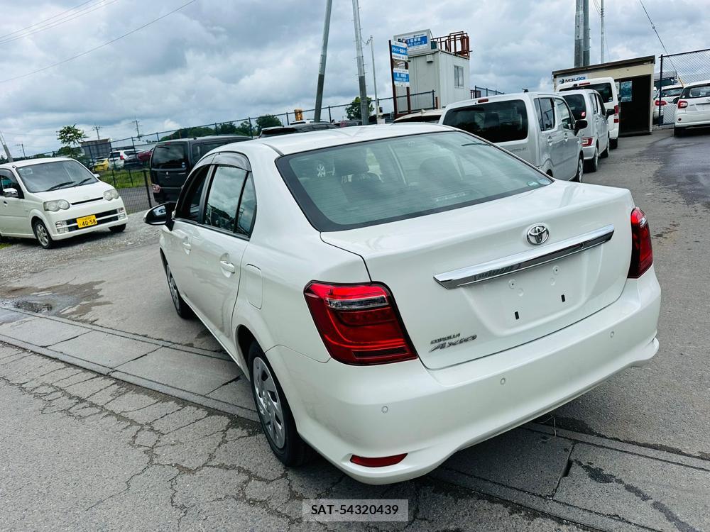 Toyota COROLLA AXIO 2019-01 7351405-2