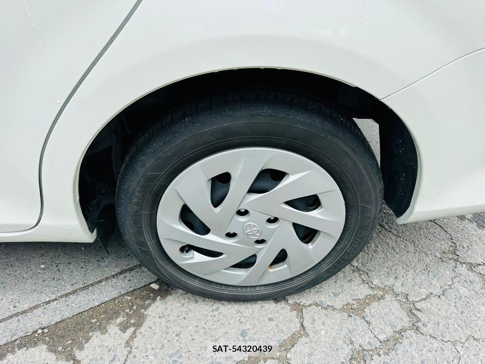 Toyota COROLLA AXIO 2019-01 7351405-30