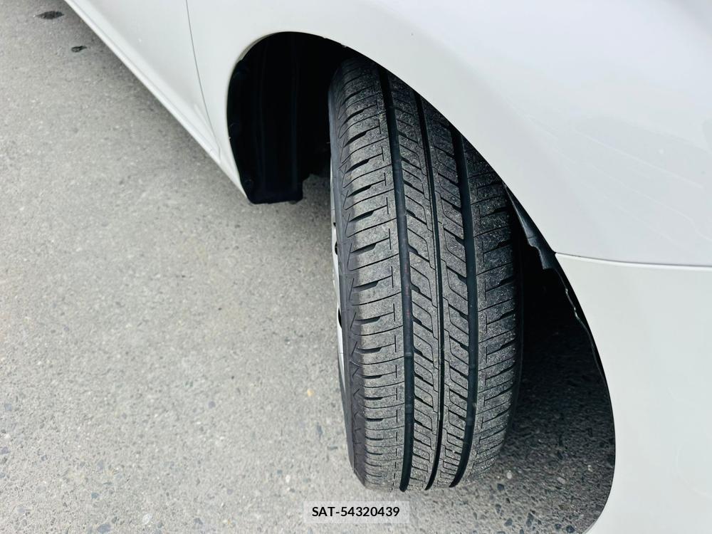 Toyota COROLLA AXIO 2019-01 7351405-32