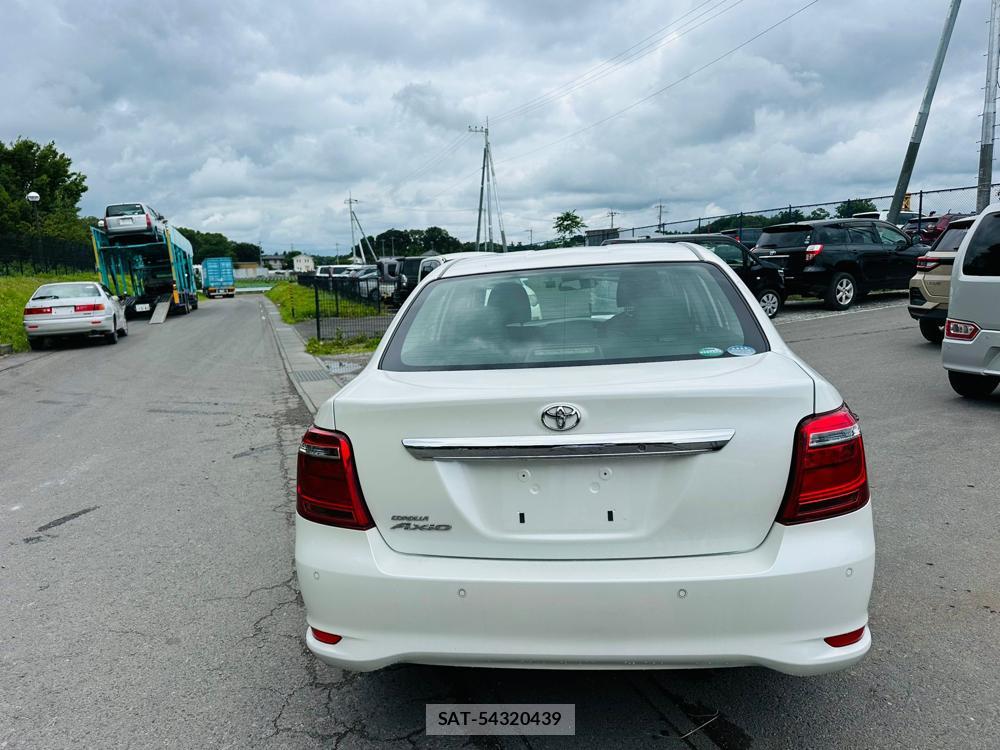 Toyota COROLLA AXIO 2019-01 7351405-3