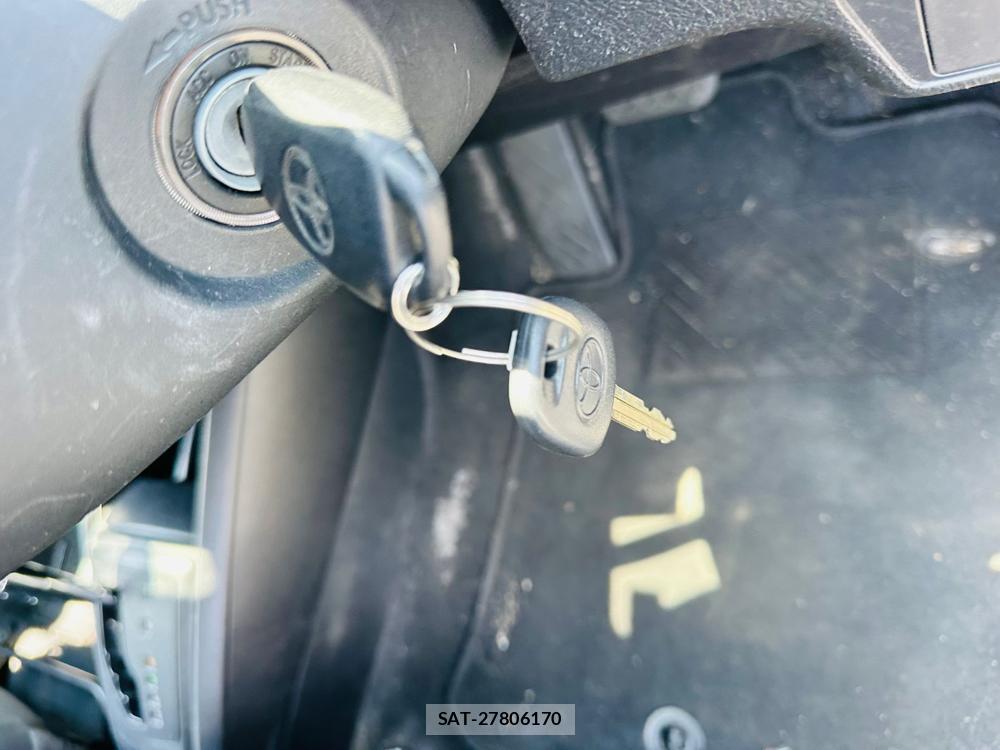 Toyota COROLLA AXIO 2019-05 7369169-16