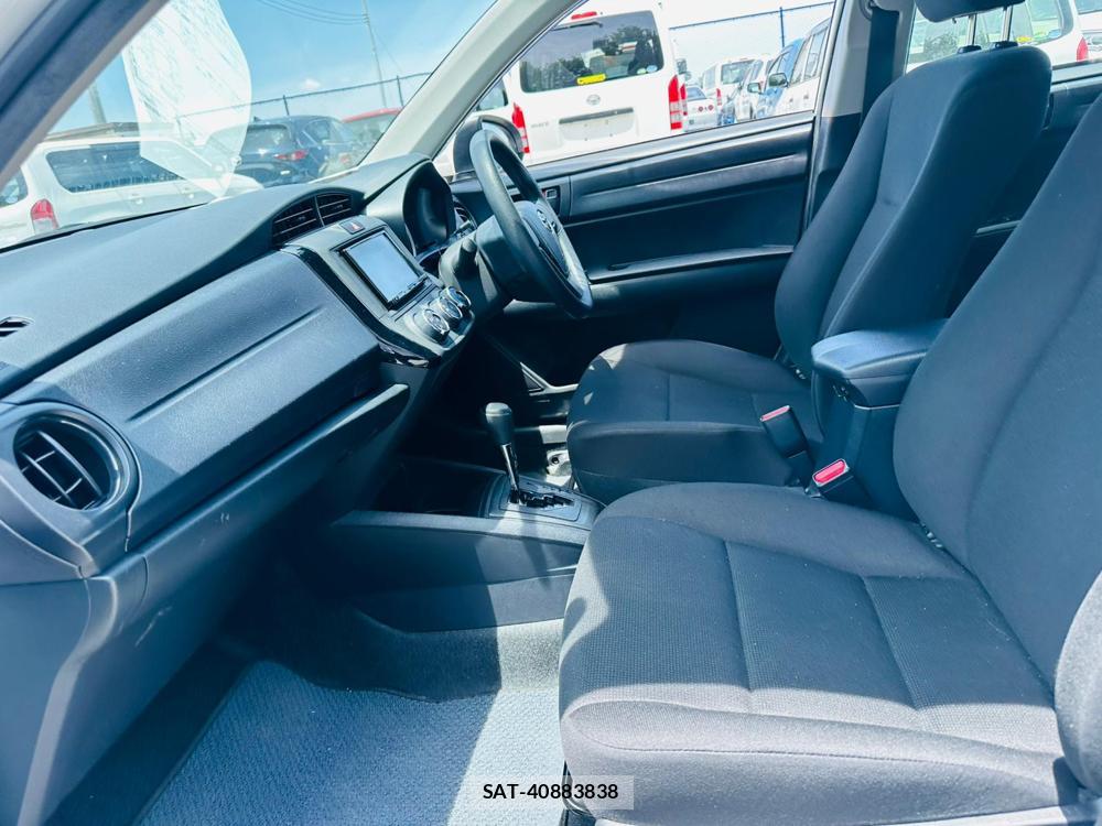 Toyota COROLLA AXIO 2020-04 7366394-10