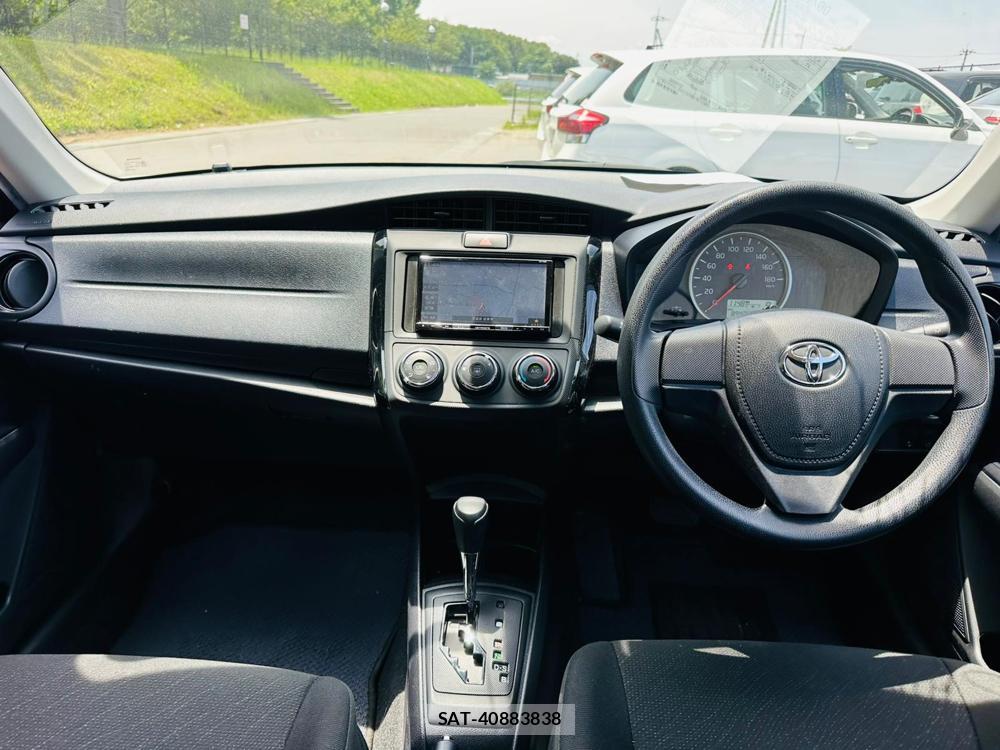 Toyota COROLLA AXIO 2020-04 7366394-12