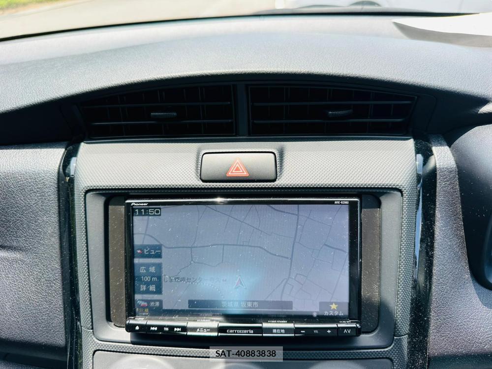 Toyota COROLLA AXIO 2020-04 7366394-18
