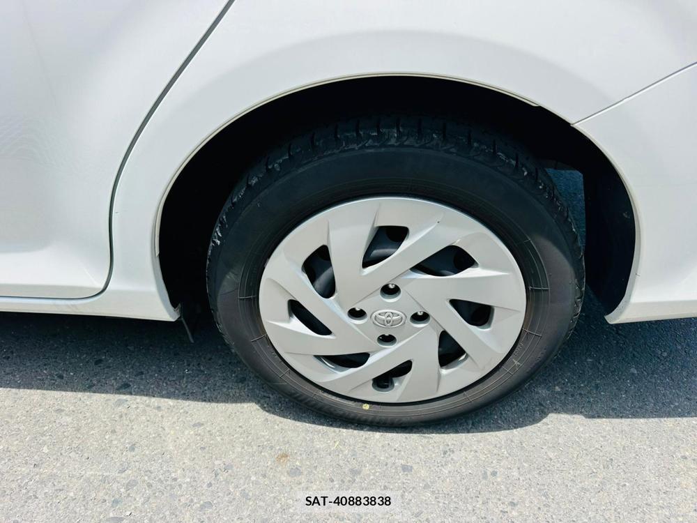 Toyota COROLLA AXIO 2020-04 7366394-30