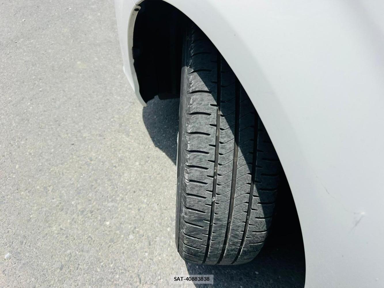 Toyota COROLLA AXIO 2020-04 7366394-31