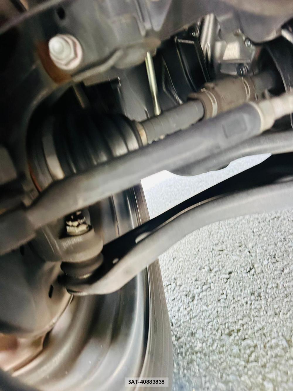 Toyota COROLLA AXIO 2020-04 7366394-33