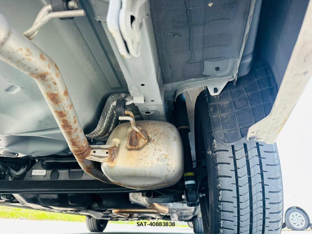 Toyota COROLLA AXIO 2020-04 7366394-36