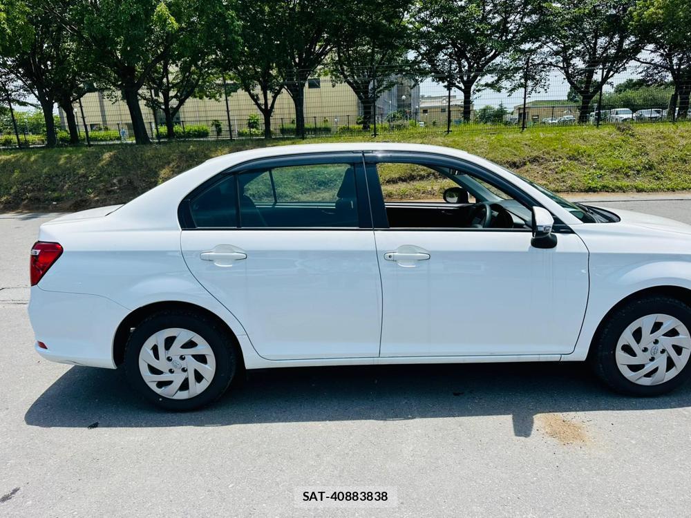 Toyota COROLLA AXIO 2020-04 7366394-5