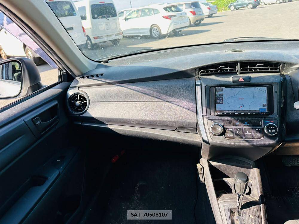 Toyota COROLLA AXIO 2019 7236555-17