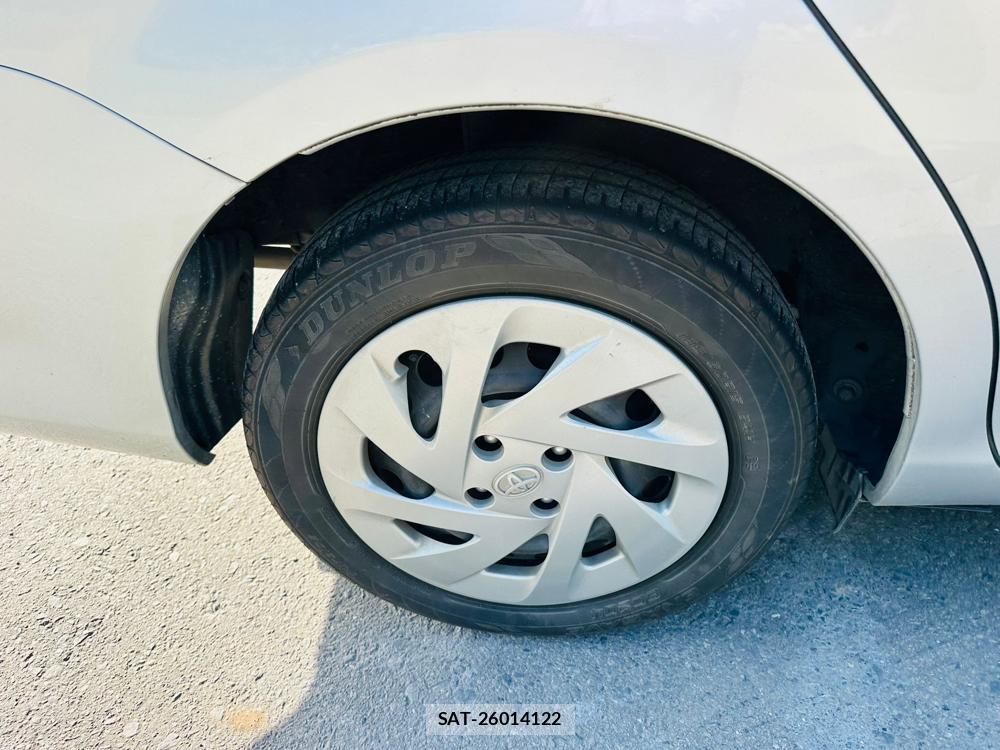 Toyota COROLLA AXIO 2019 7242613-27