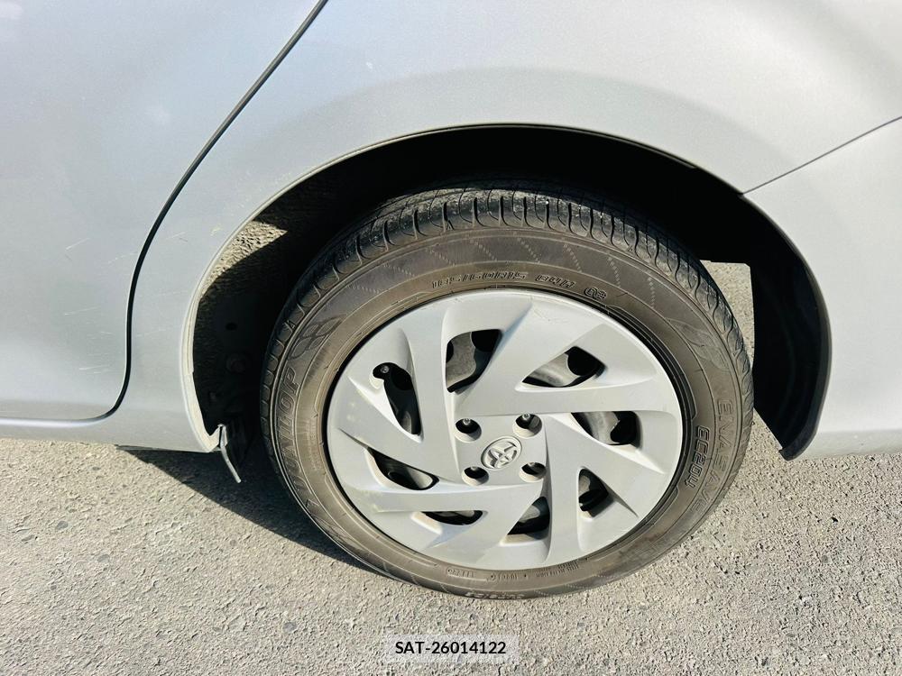 Toyota COROLLA AXIO 2019 7242613-30