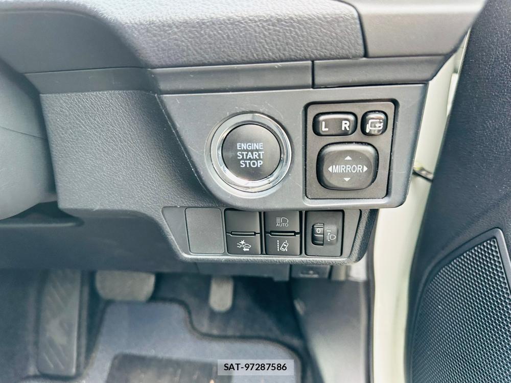 Toyota COROLLA AXIO 2020 7171849-16