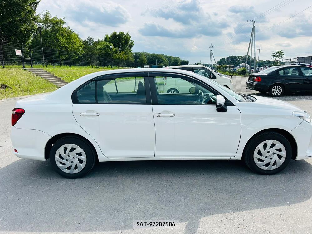 Toyota COROLLA AXIO 2020 7171849-5