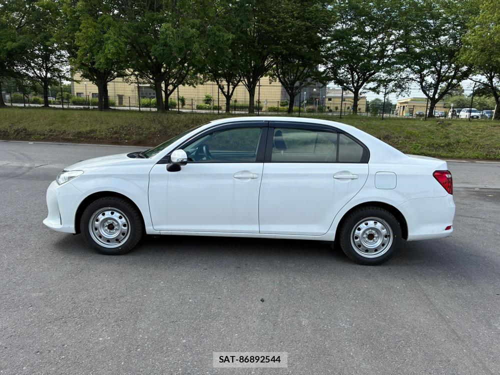 Toyota COROLLA AXIO 2019 7201998-1