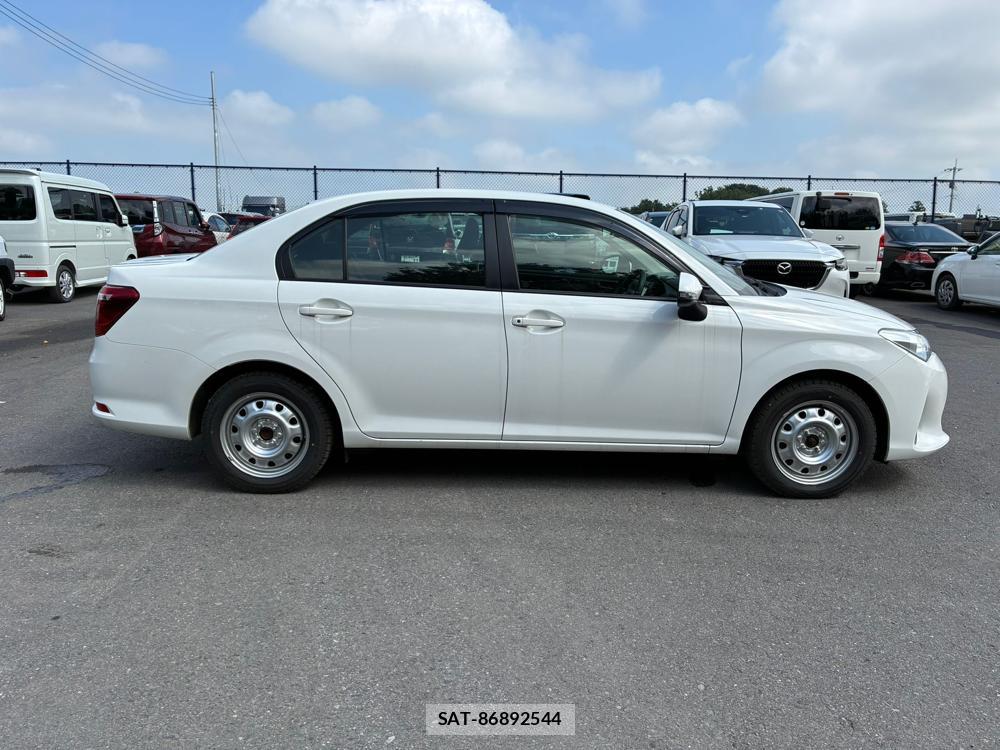 Toyota COROLLA AXIO 2019 7201998-5