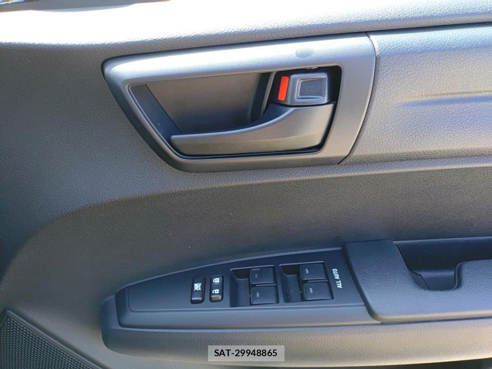 Toyota COROLLA AXIO 2019-05 7382708-11