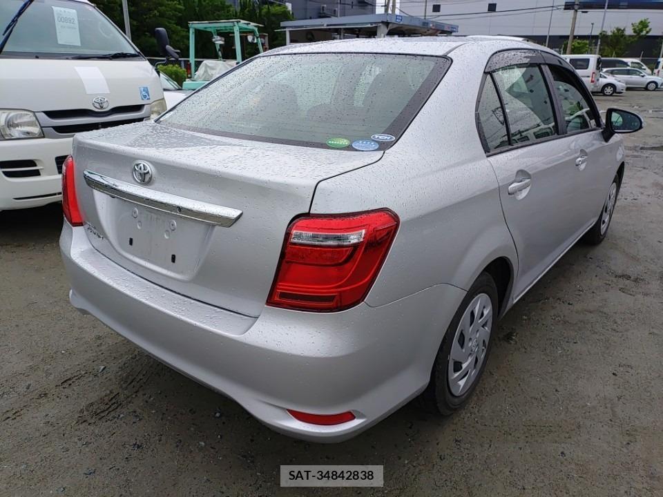 Toyota COROLLA AXIO 2019-06 7382732-1