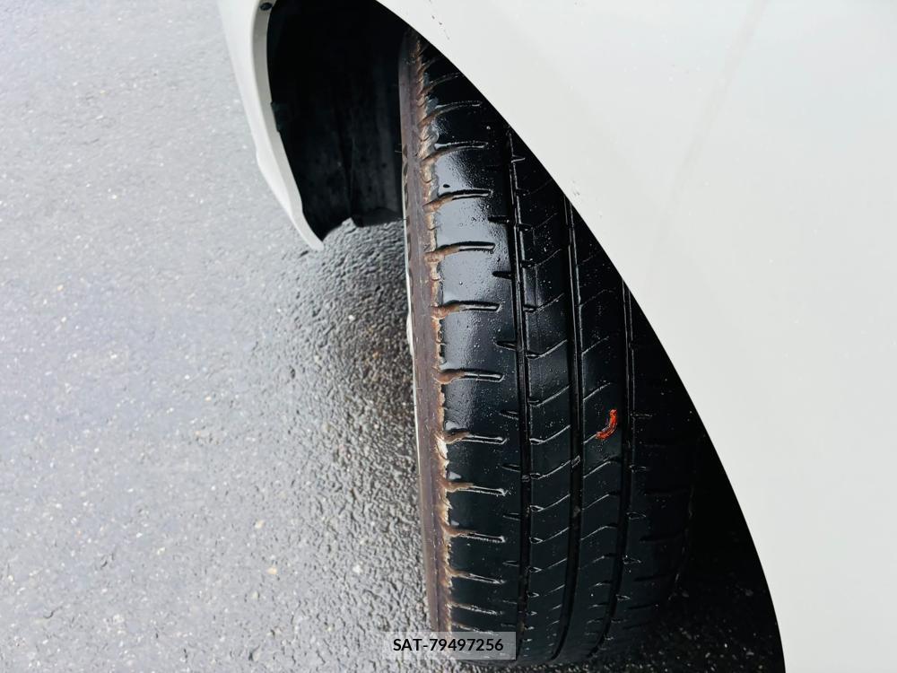 Toyota COROLLA AXIO 2019-05 7471400-31