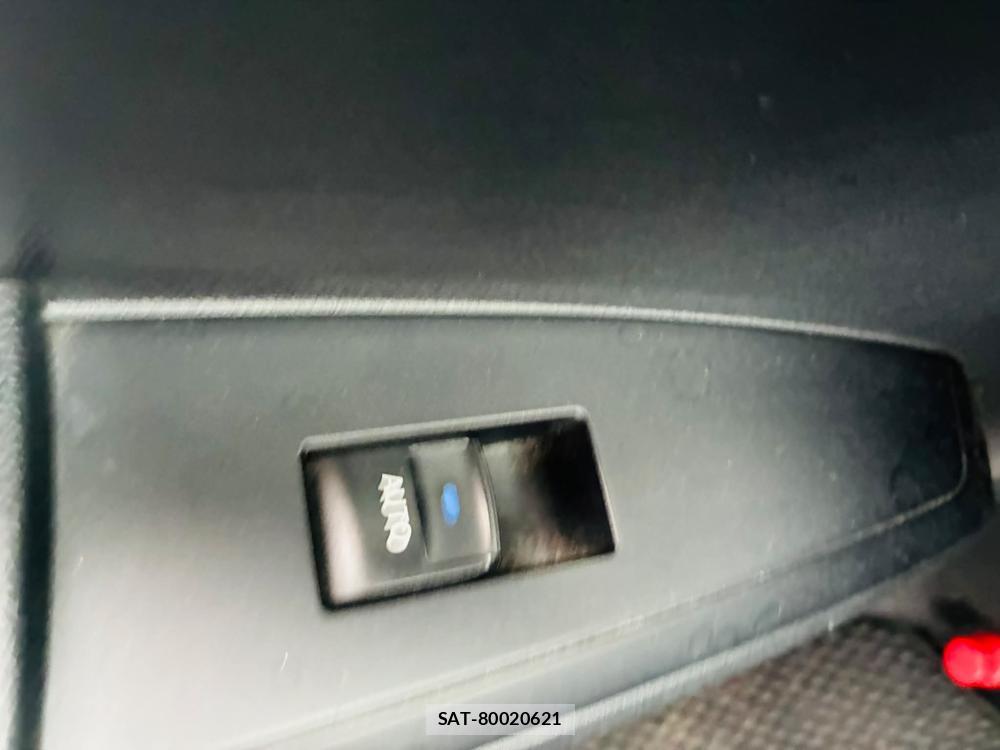 Toyota COROLLA AXIO 2019 7335623-24