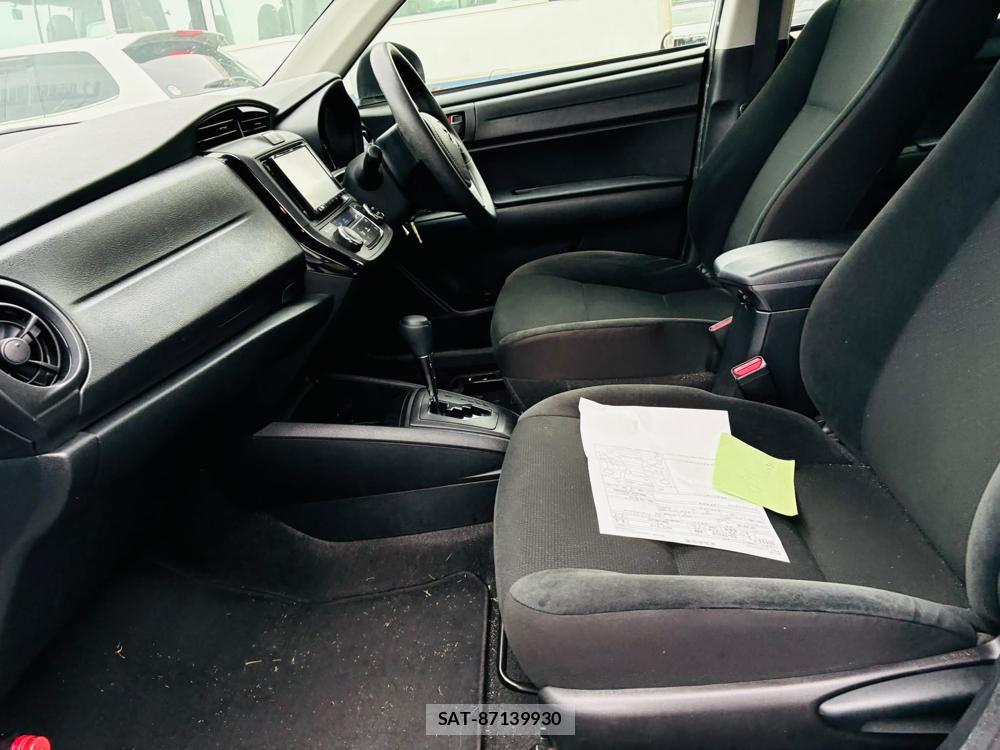 Toyota COROLLA AXIO 2019-05 7400697-10