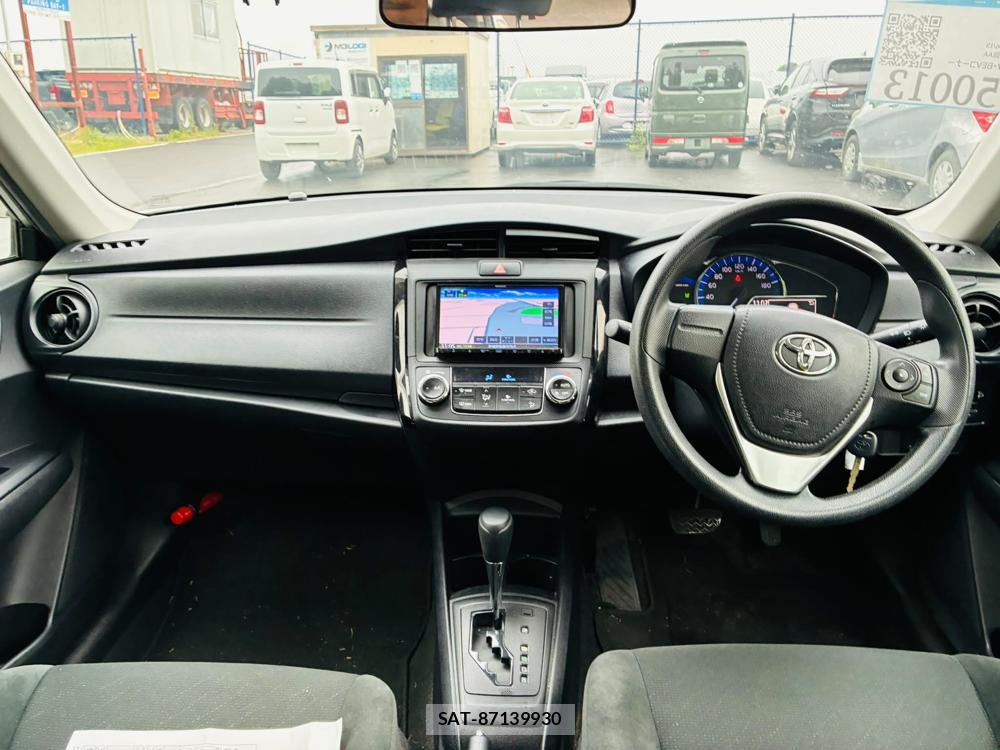 Toyota COROLLA AXIO 2019-05 7400697-12