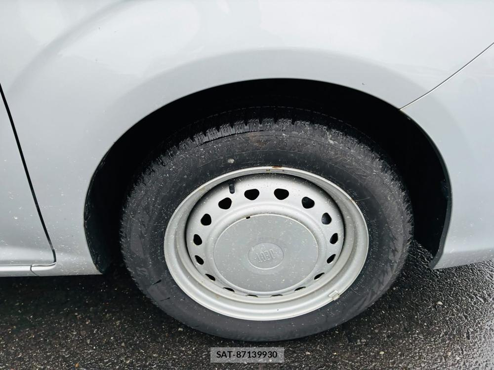 Toyota COROLLA AXIO 2019-05 7400697-28