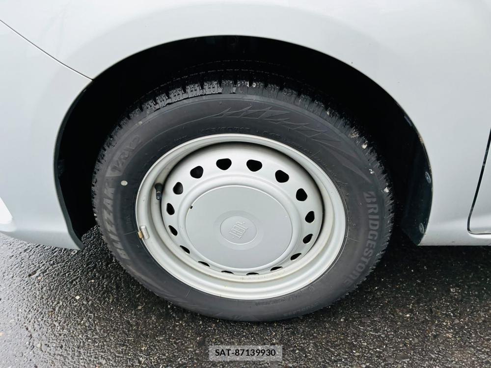 Toyota COROLLA AXIO 2019-05 7400697-29