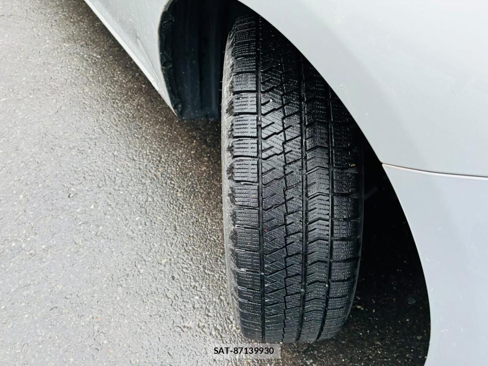 Toyota COROLLA AXIO 2019-05 7400697-32