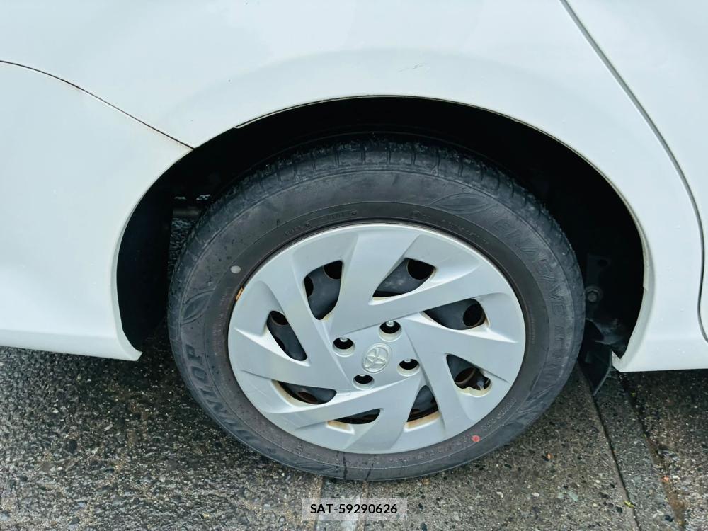 Toyota COROLLA AXIO 2019-05 6981426-27