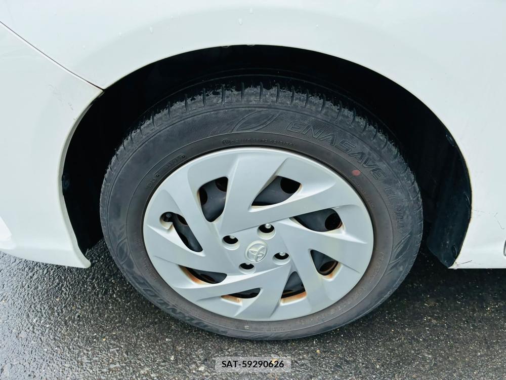 Toyota COROLLA AXIO 2019-05 6981426-29