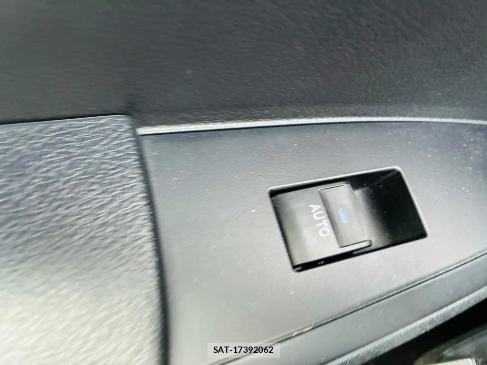 Toyota COROLLA AXIO 2019 7272627-24