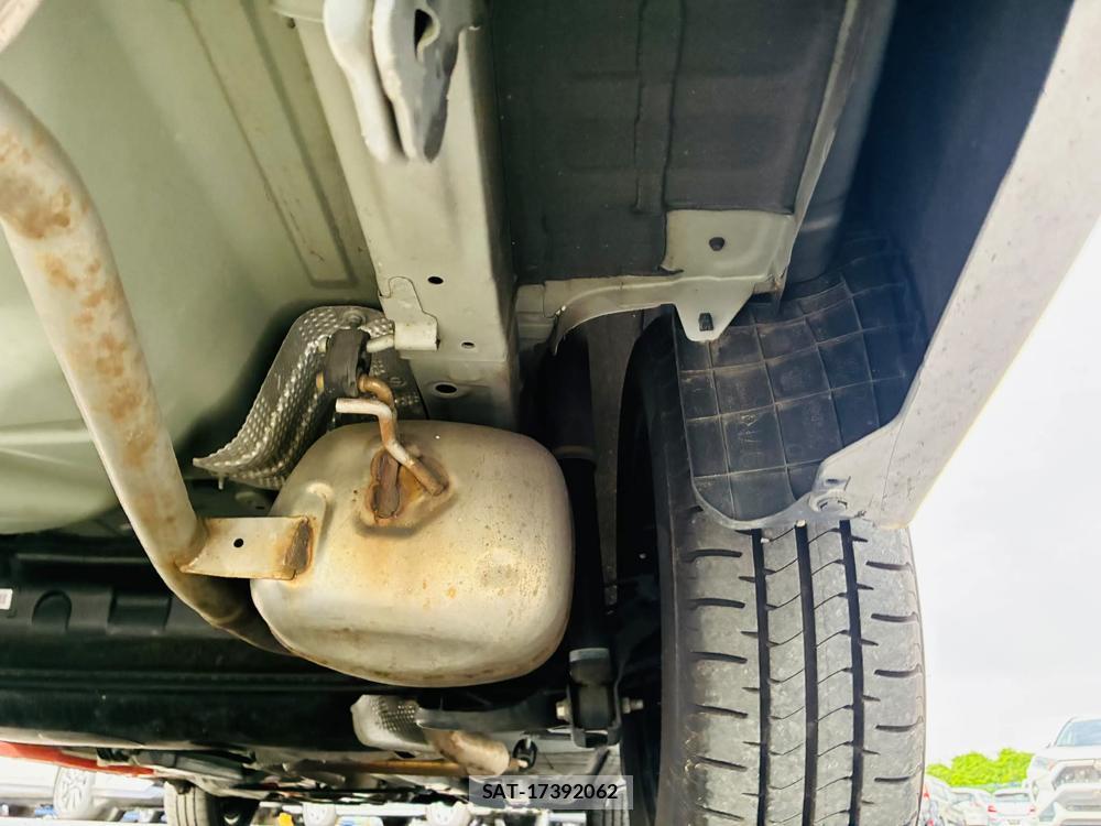 Toyota COROLLA AXIO 2019 7272627-36
