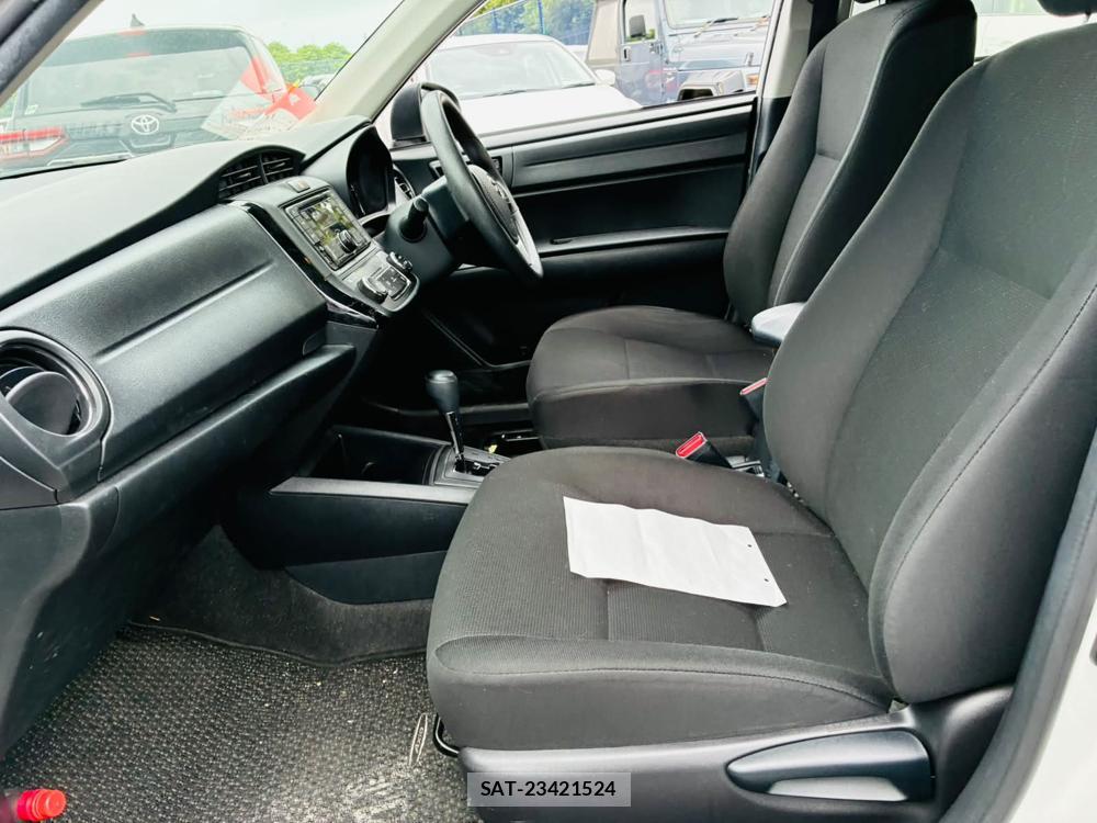 Toyota COROLLA AXIO 2020 7273945-10