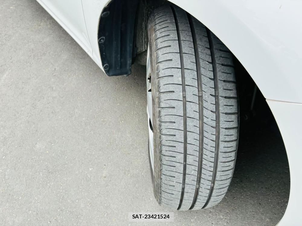 Toyota COROLLA AXIO 2020 7273945-32