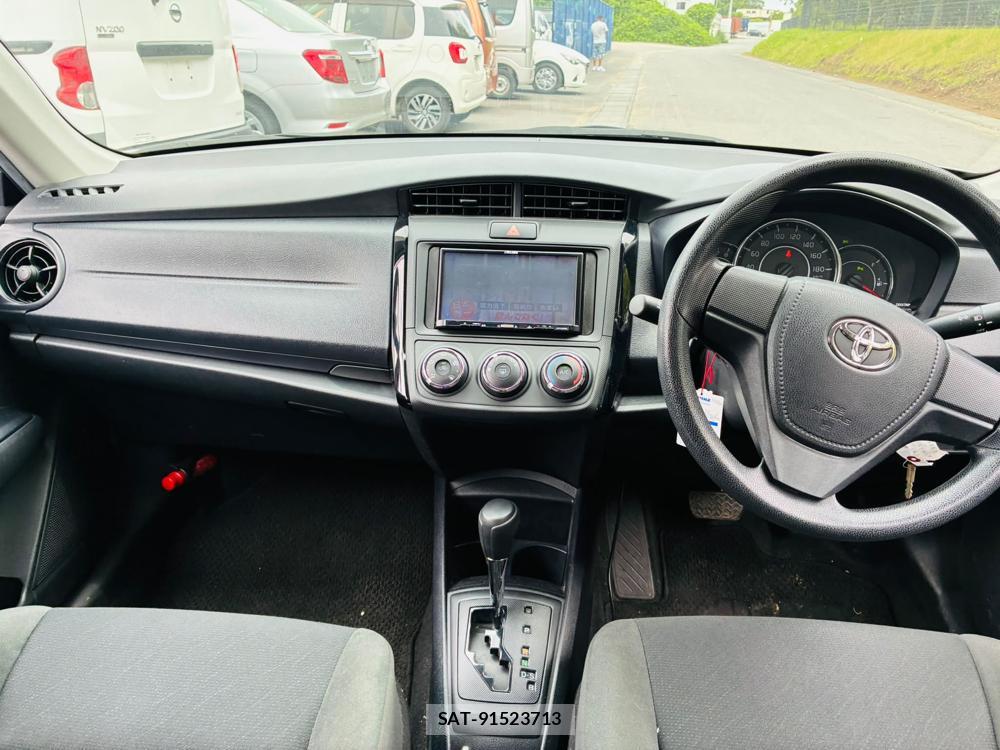 Toyota COROLLA AXIO 2019-02 7489160-12