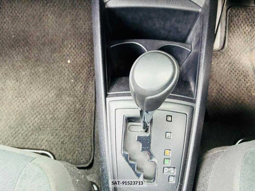 Toyota COROLLA AXIO 2019-02 7489160-20