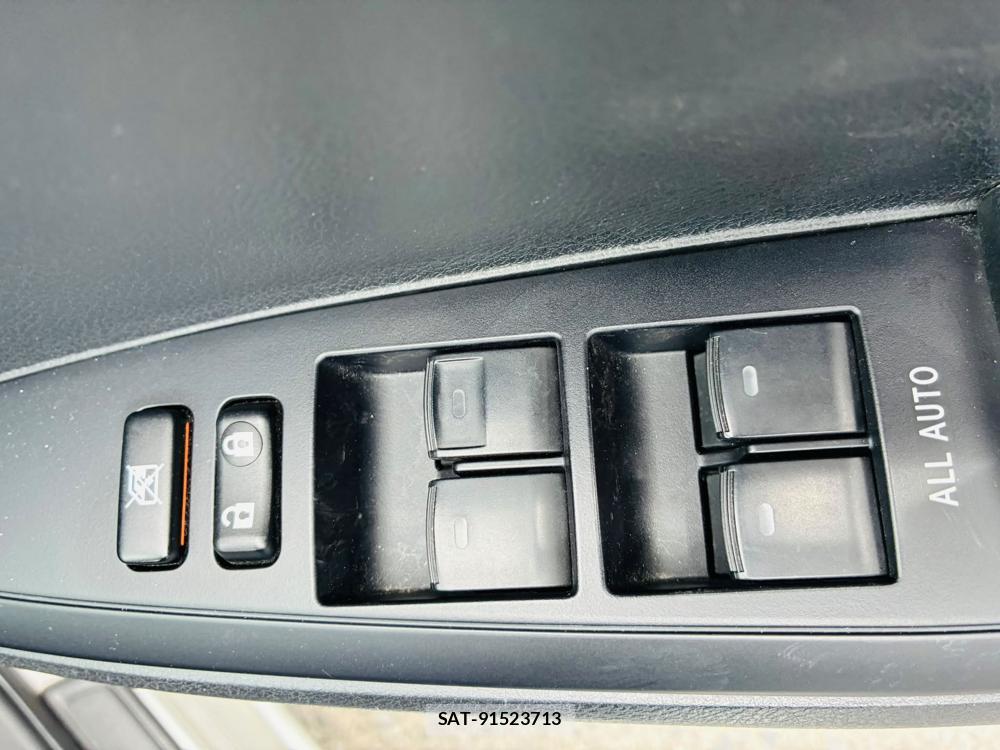 Toyota COROLLA AXIO 2019-02 7489160-22