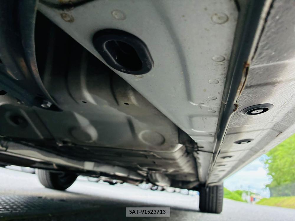 Toyota COROLLA AXIO 2019-02 7489160-34