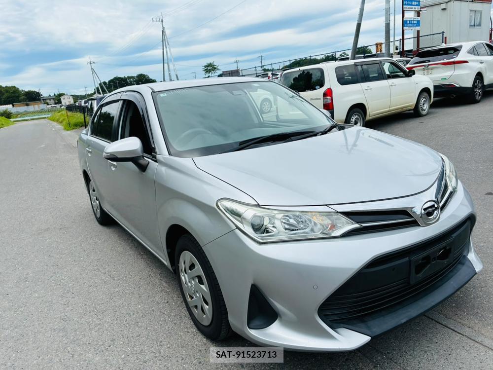 Toyota COROLLA AXIO 2019-02 7489160-6
