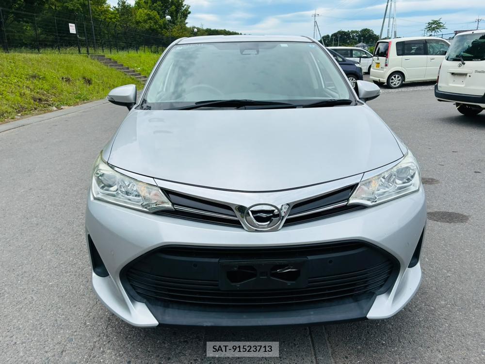 Toyota COROLLA AXIO 2019-02 7489160-7