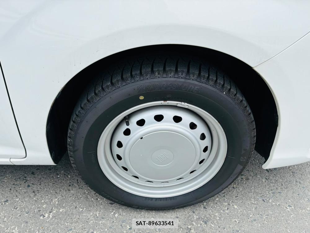 Toyota COROLLA AXIO 2020 7272625-28