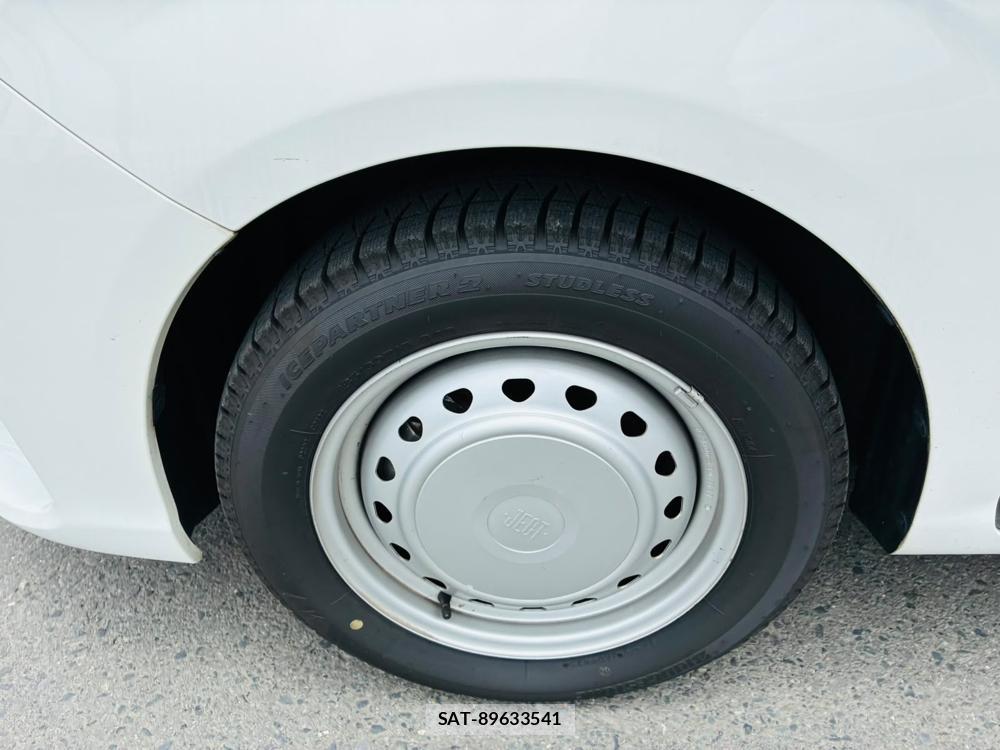 Toyota COROLLA AXIO 2020 7272625-29