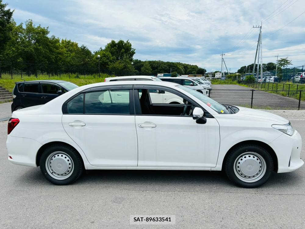 Toyota COROLLA AXIO 2020 7272625-5
