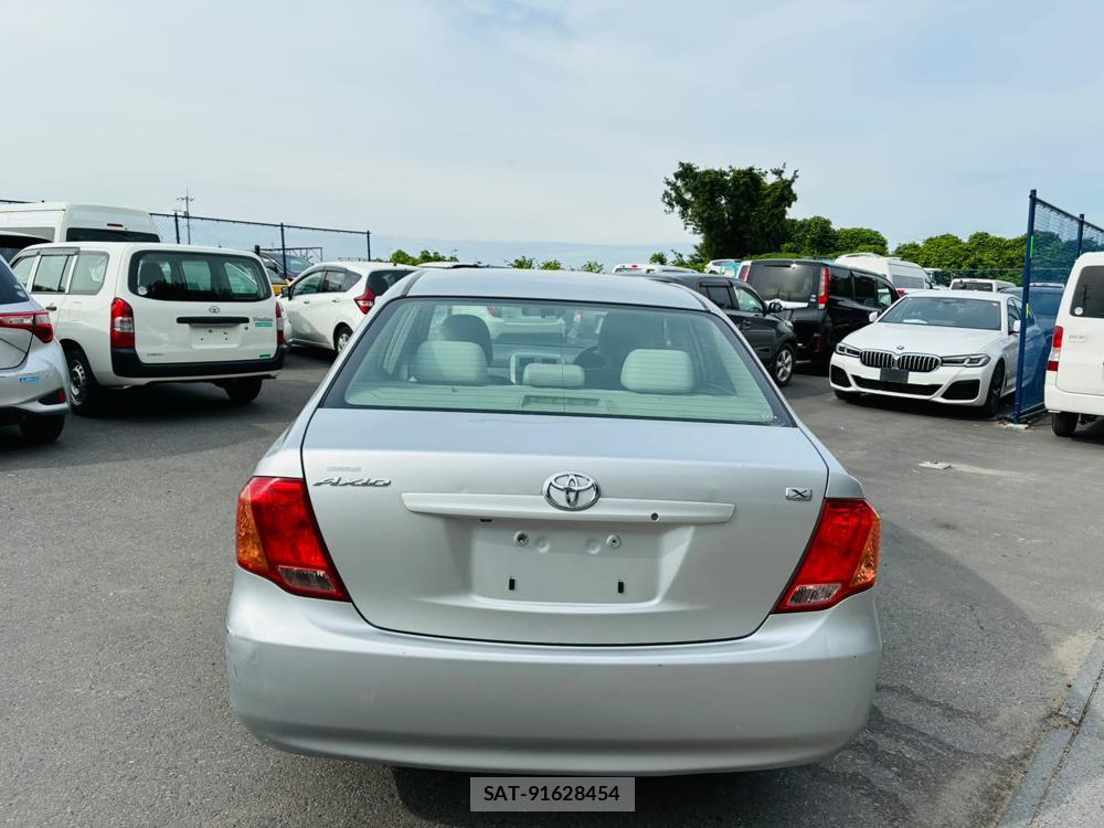 Toyota COROLLA AXIO 2008-09 7374804-3