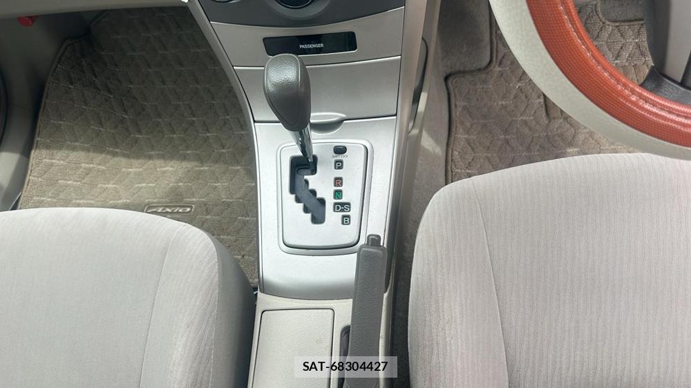Toyota COROLLA AXIO 2008-02 7380005-18