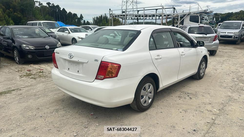 Toyota COROLLA AXIO 2008-02 7380005-4