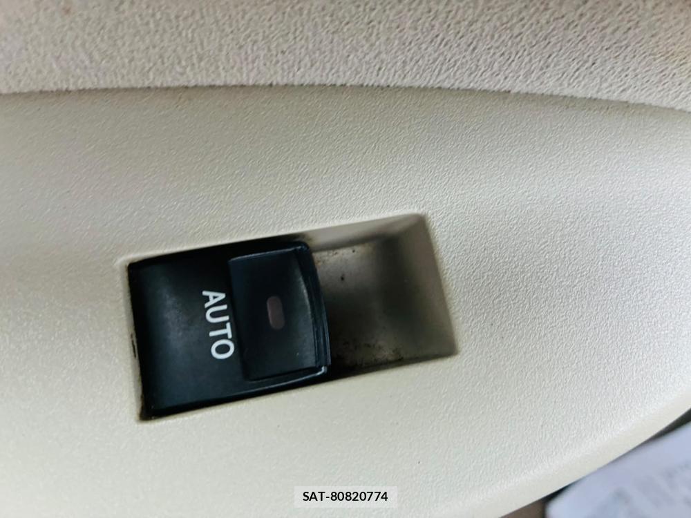 Toyota COROLLA AXIO 2007-02 7504776-24