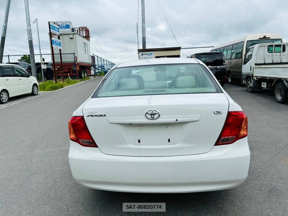 Toyota COROLLA AXIO 2007-02 7504776-3